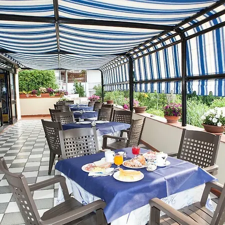 Da Italo Otel 3*